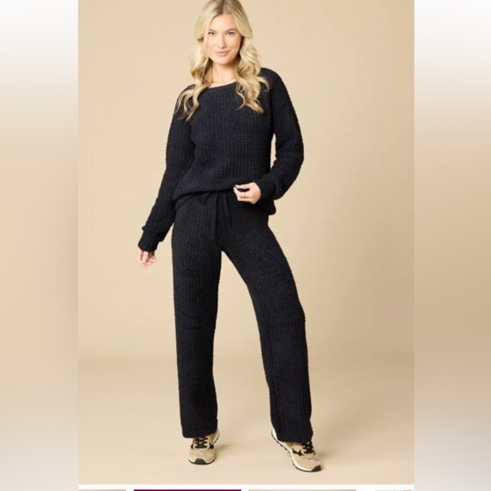 Softies Waffle Marshmallow Boatneck Lounge Set in Black Size L
